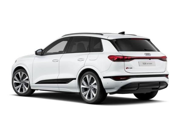 Audi SQ6 e-tron