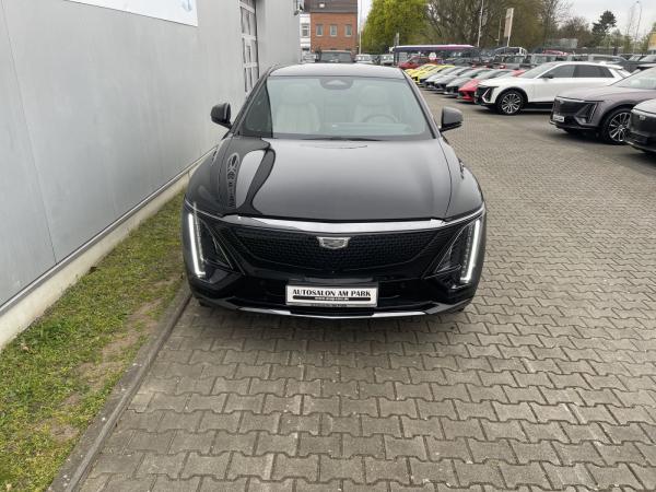 Cadillac LYRIQ