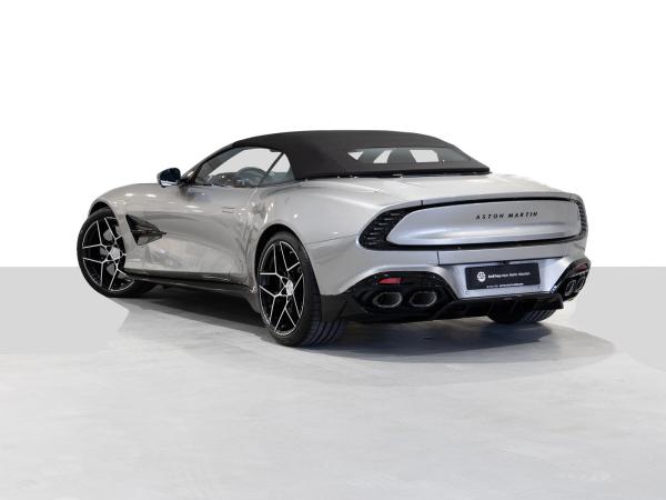 Aston Martin Vanquish