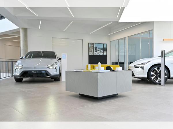 Polestar 4