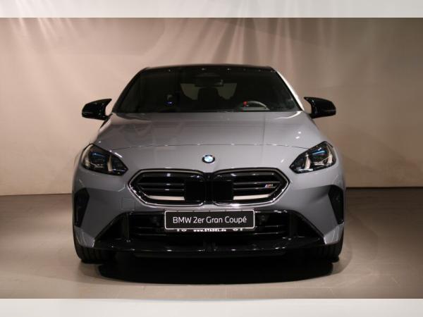 BMW M235