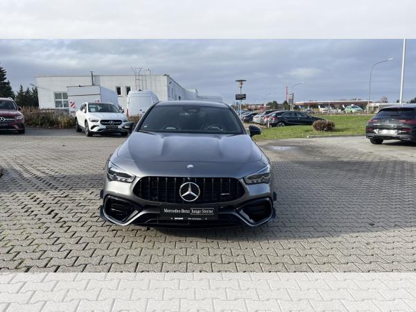 Mercedes-Benz CLA 45 AMG