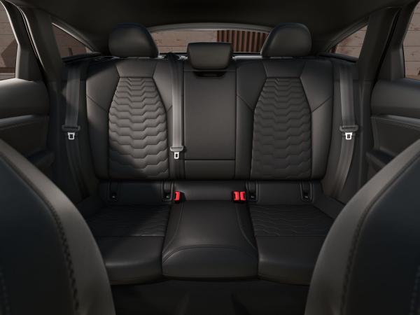 Audi S6 e-tron