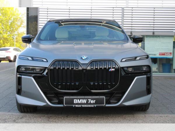 BMW 760