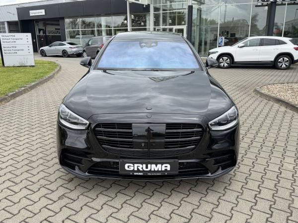 Mercedes-Benz S 400