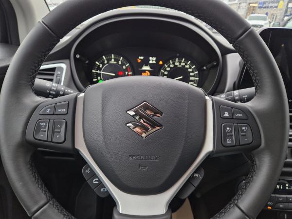 Suzuki S-Cross