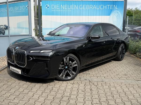BMW 740