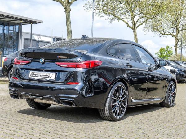 BMW M235