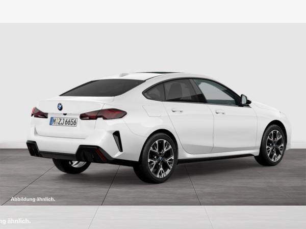 BMW 216