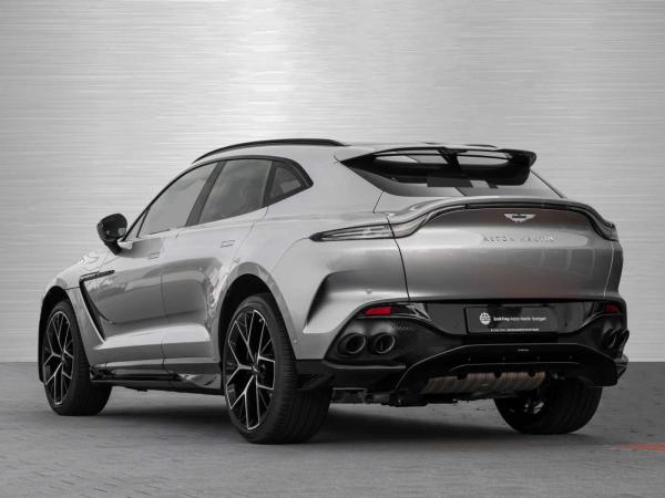 Aston Martin DBX