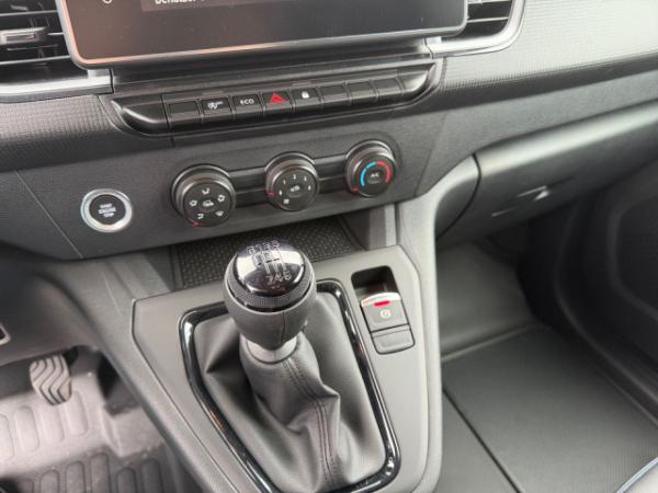 Nissan Townstar