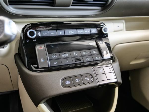 Hyundai INSTER