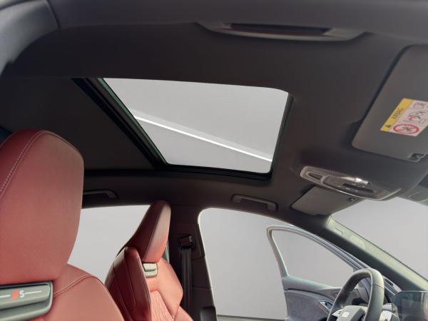 Audi SQ6 e-tron