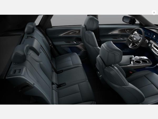 Cadillac LYRIQ