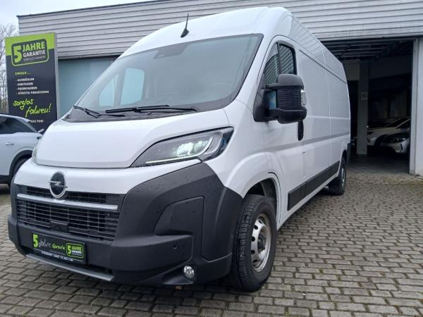 Opel Movano