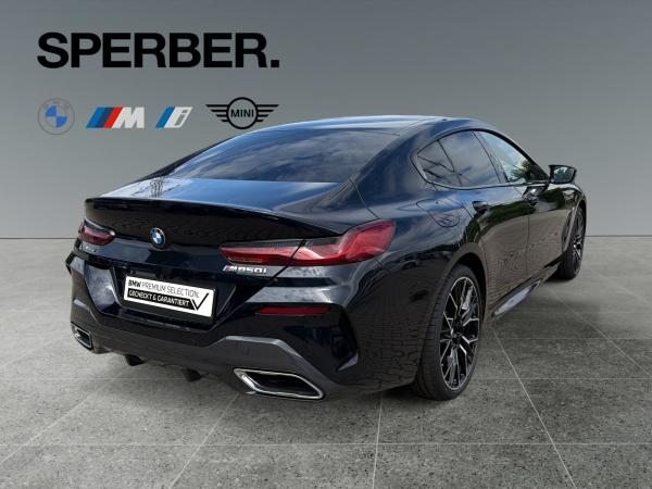 BMW M850