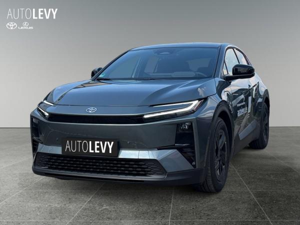 Toyota C-HR+