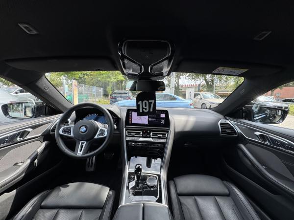 BMW M850