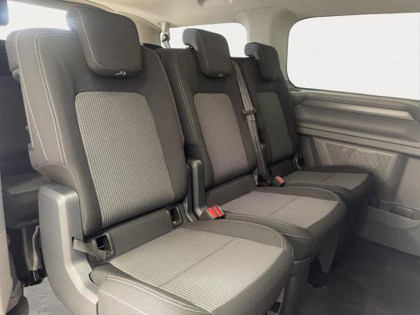 Volkswagen e-Caravelle