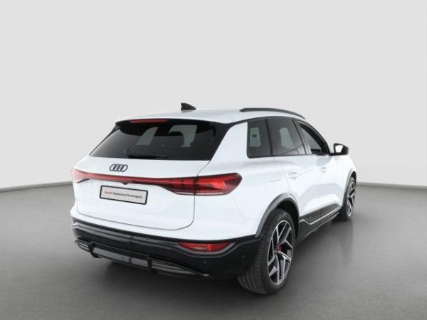 Audi SQ6 e-tron