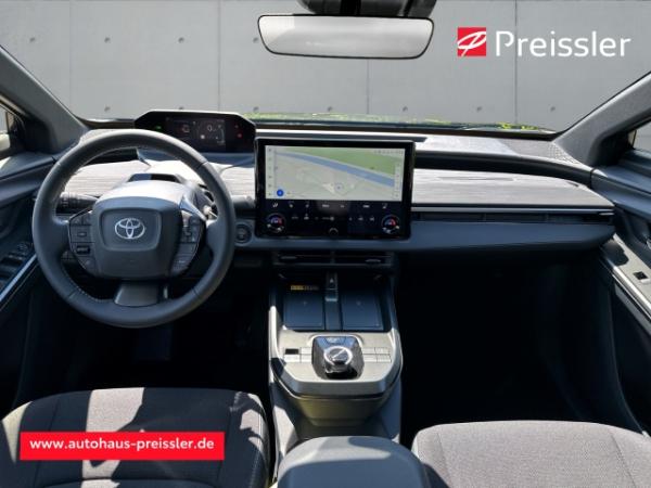 Toyota C-HR+