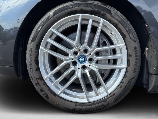 BMW 550