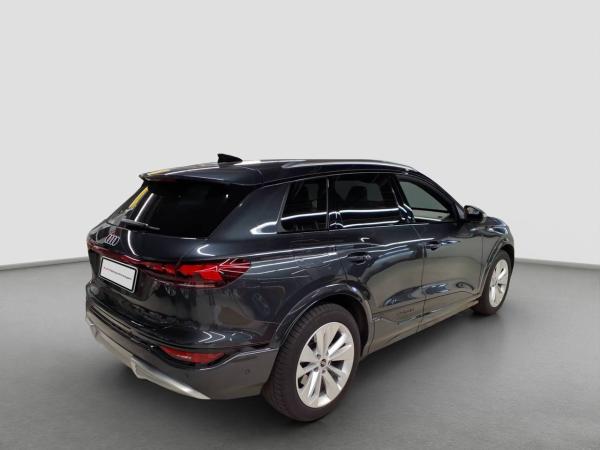 Audi SQ6 e-tron
