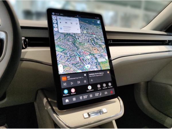 Volvo ES90