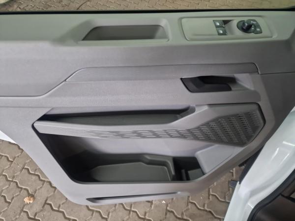 Volkswagen e-Caravelle
