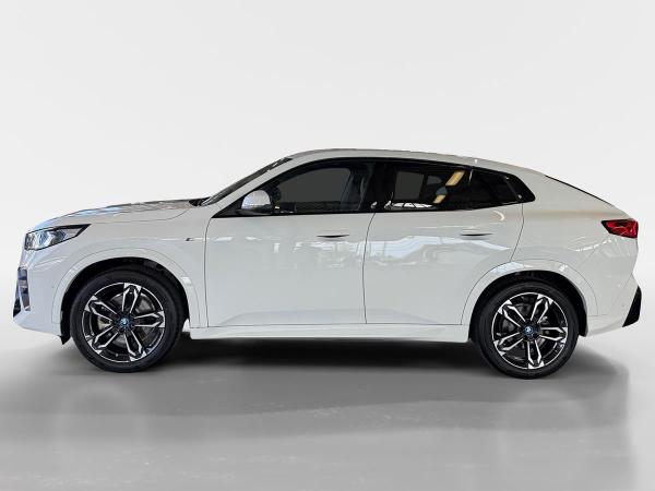 BMW iX2