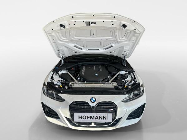 BMW M440i