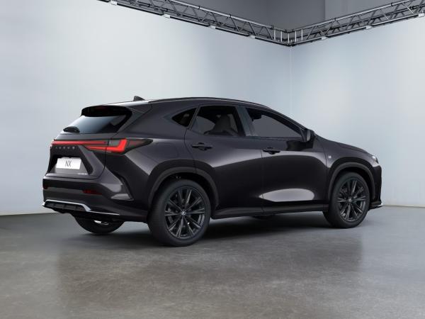 Lexus NX 450h+