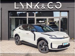 LYNK & Co 08