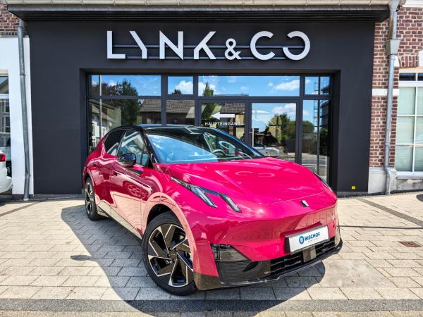 LYNK & Co 02