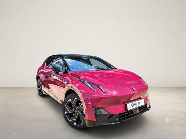LYNK & Co 02
