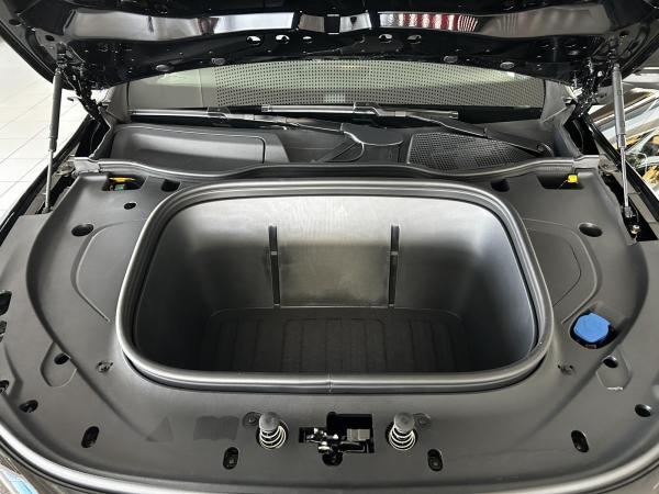 Mercedes-Benz GLB 250