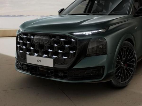 Audi Q9
