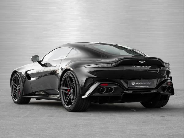 Aston Martin Vantage
