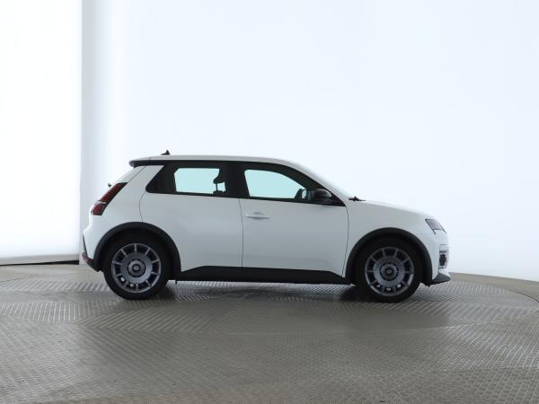 Renault R5