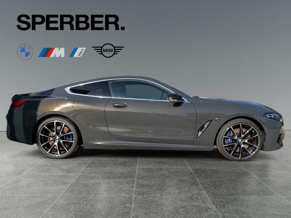 BMW M850