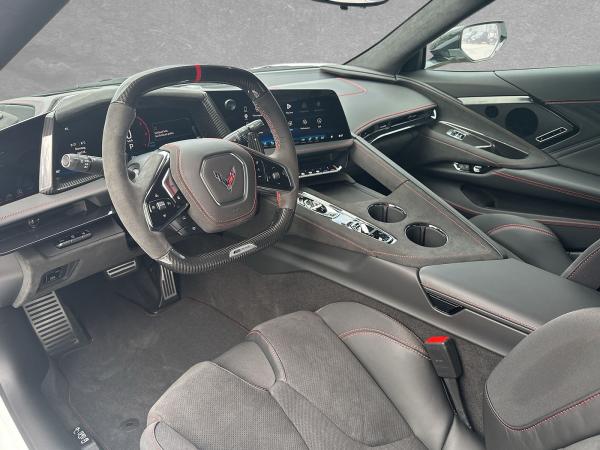 Corvette C8