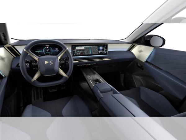 DS Automobiles N°7