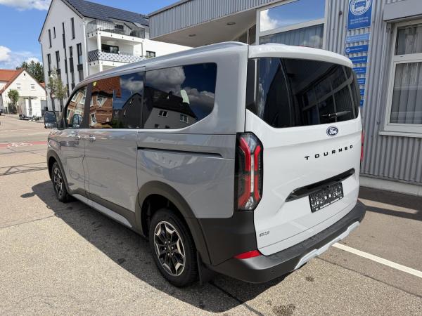 Ford Tourneo