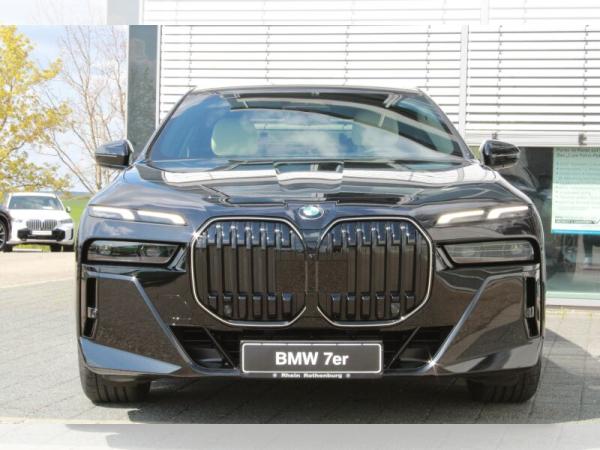 BMW 740