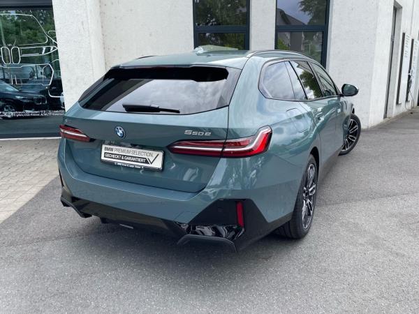 BMW 550