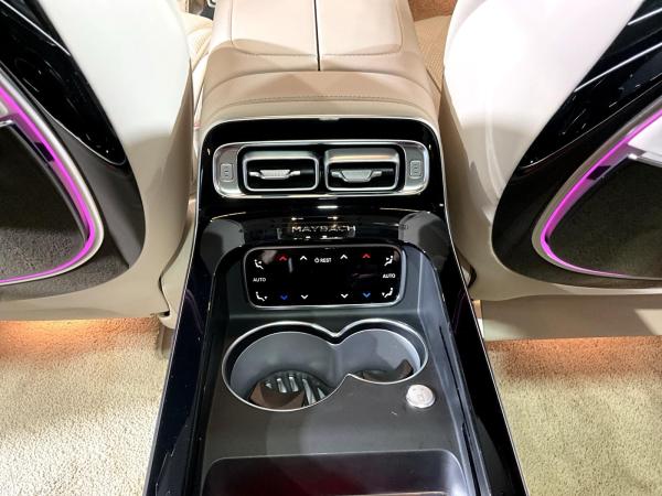 Mercedes-Benz S580