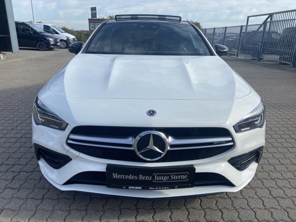 Mercedes-Benz CLA 35 AMG