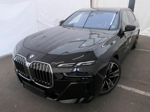 BMW 740