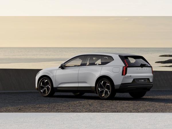 Volvo EX60