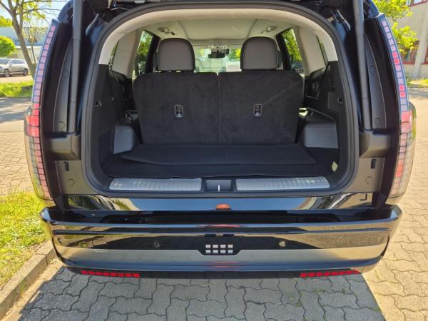 Hyundai IONIQ 9